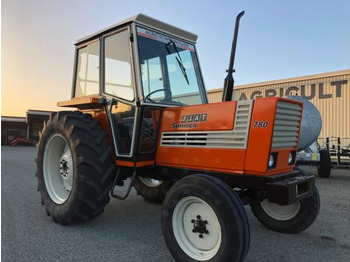  Fiat 780 tracteur - Трактор
