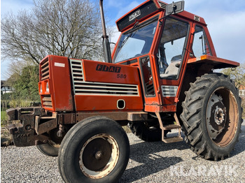  Traktor Fiat 580 - Трактор