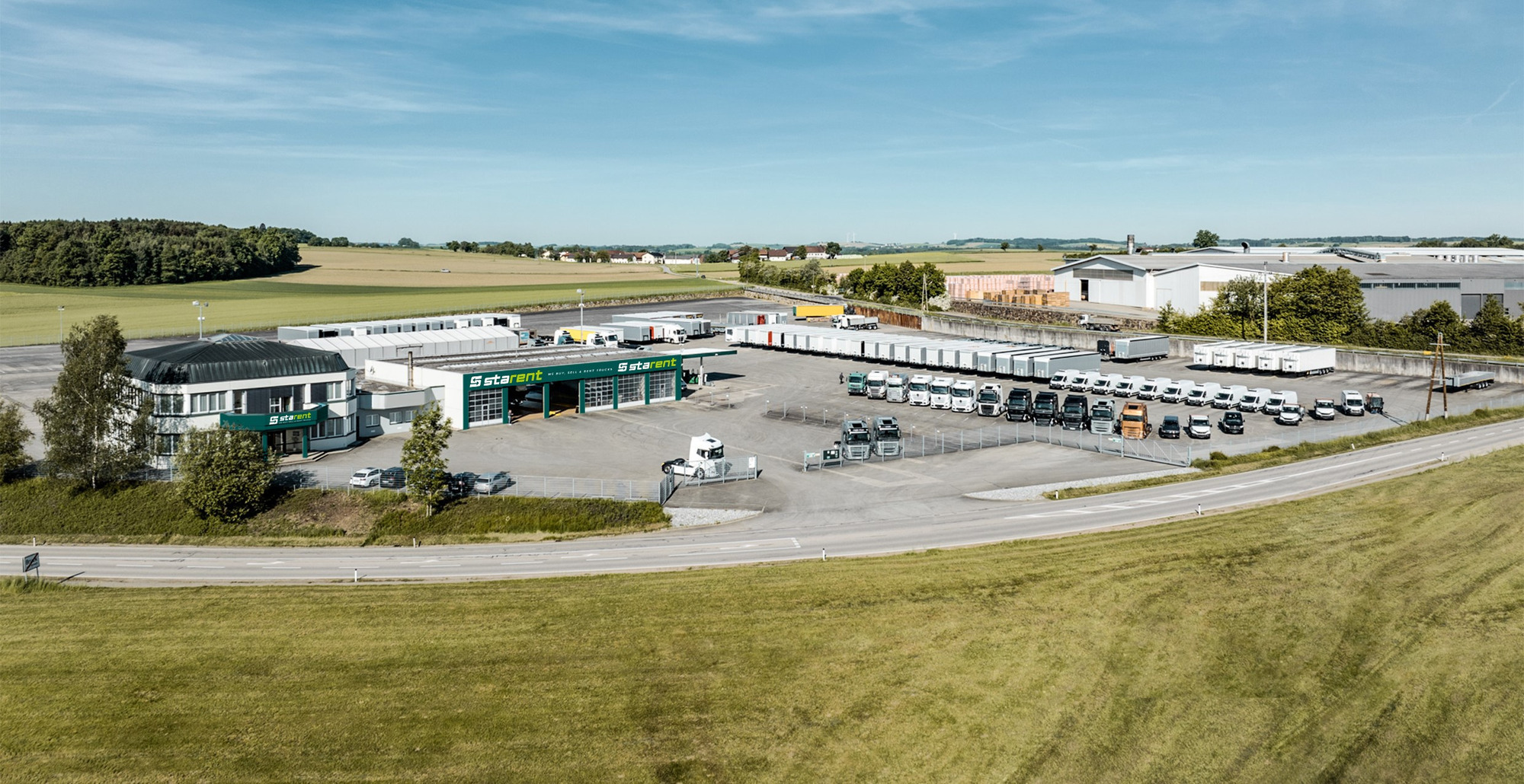 STARENT Truck & Trailer GmbH - Полуприцепы D-TEC undefined: фото 1