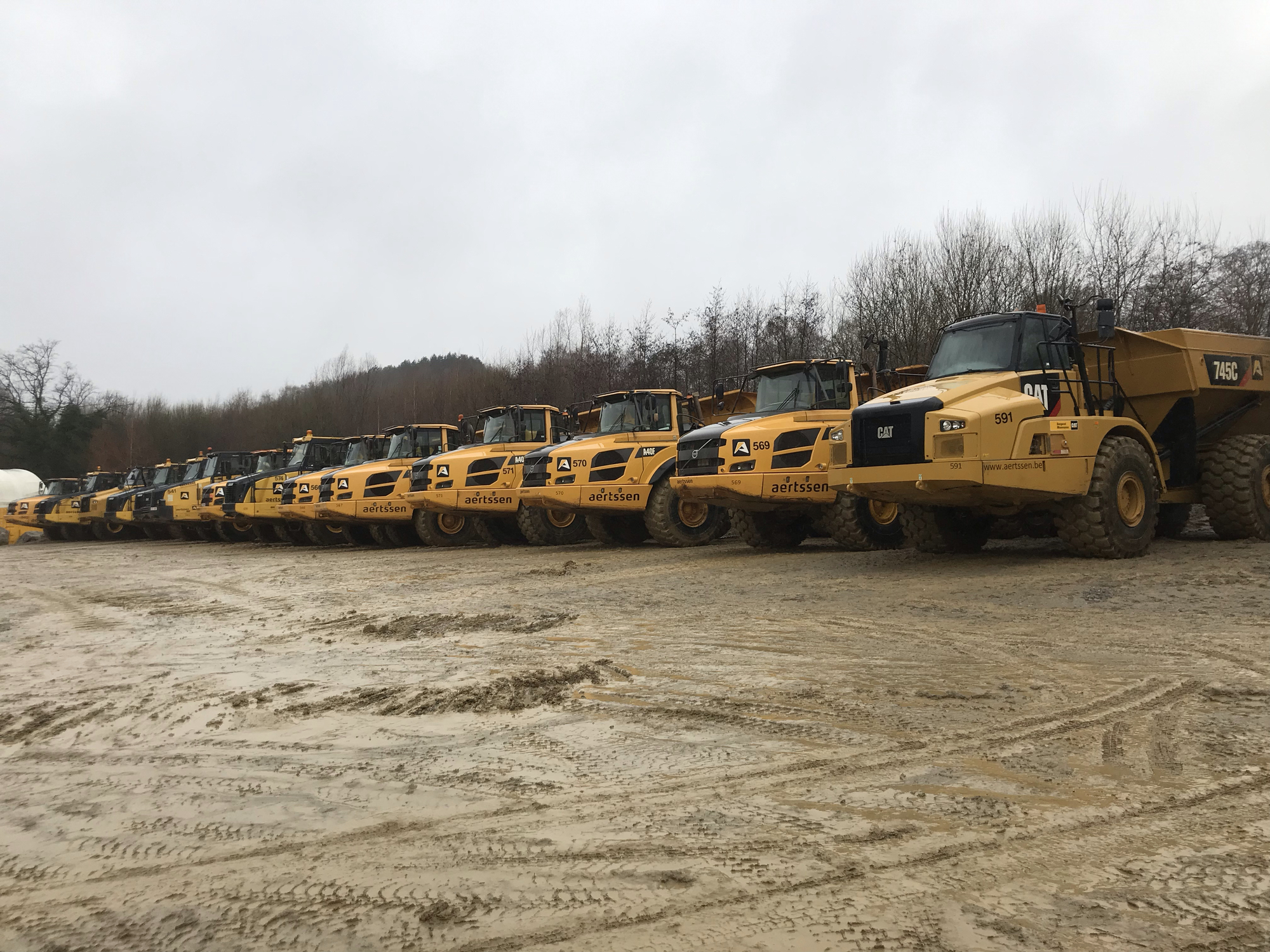 Aertssen Trading NV - Строительная техника VOLVO EC300EL - дизель undefined: фото 4