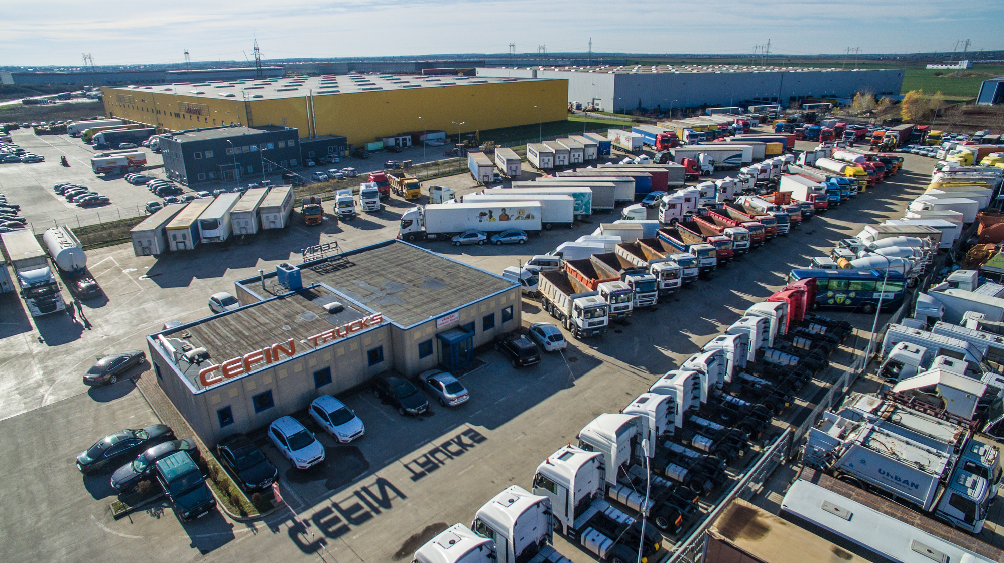 AIC TRUCKS SA - Строительная техника - дизель undefined: фото 1