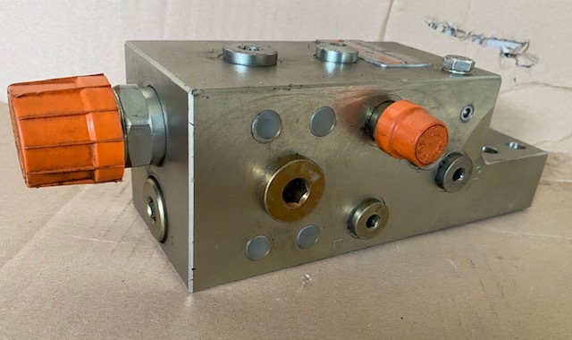 Karantzounis Baumaschinen Ersatzteile undefined: фото 35