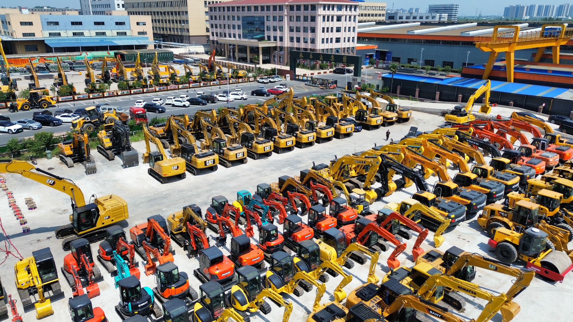 Toaks International Trading Company - Строительная техника CATERPILLAR 966H undefined: фото 3