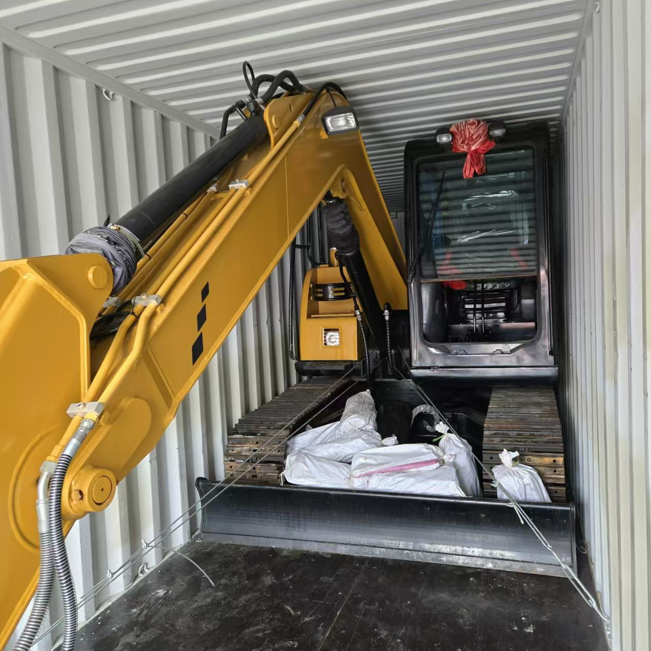 Toaks International Trading Company - Строительная техника CATERPILLAR 966H undefined: фото 16