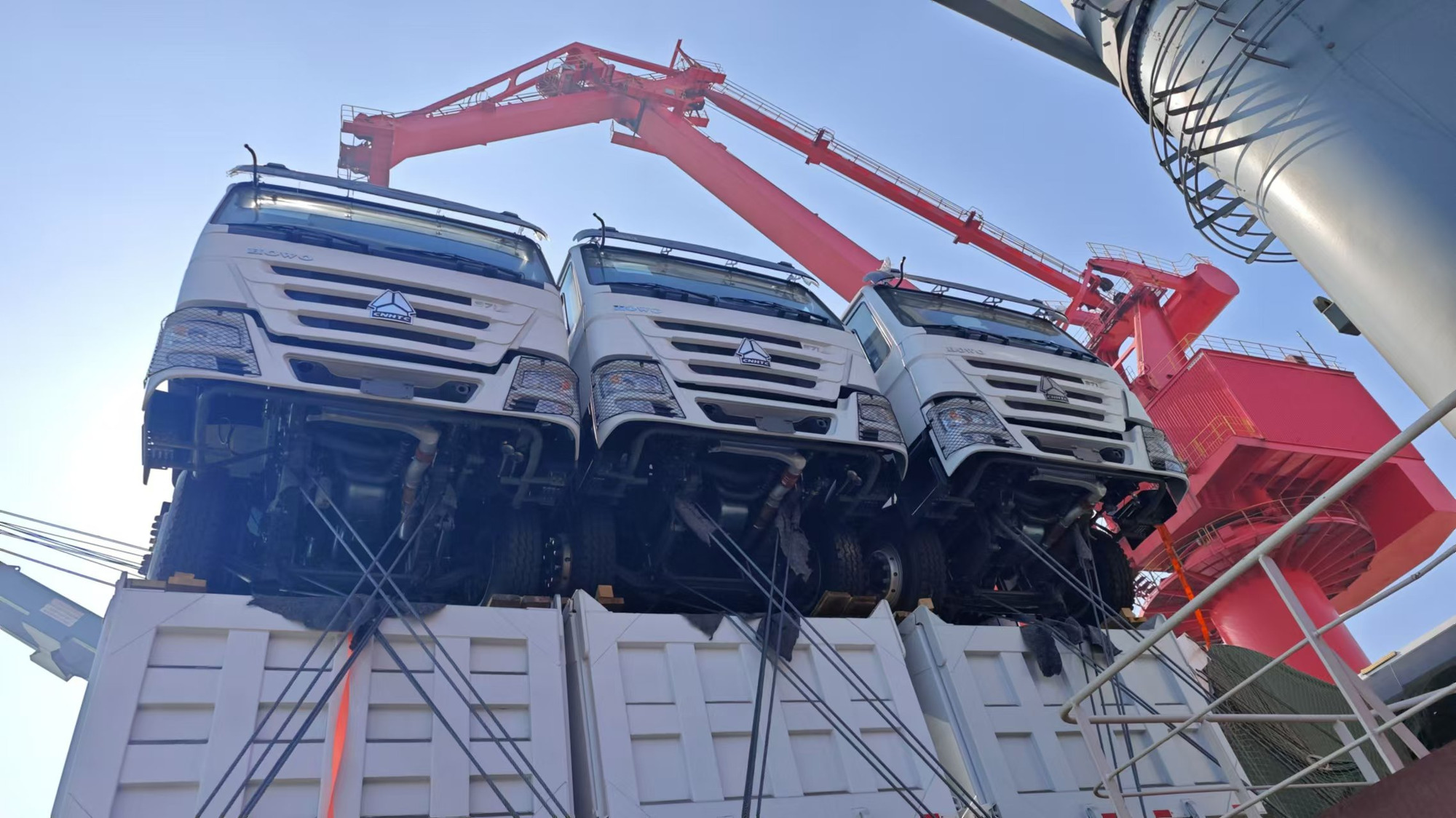 Toaks International Trading Company - Строительная техника CATERPILLAR 966H undefined: фото 18