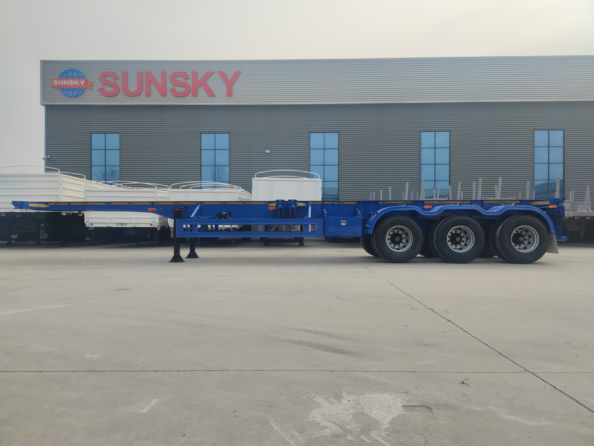 Xiamen Sunsky Vehicle Co.,Ltd - Грузовики - Новый, Кондиционер undefined: фото 3