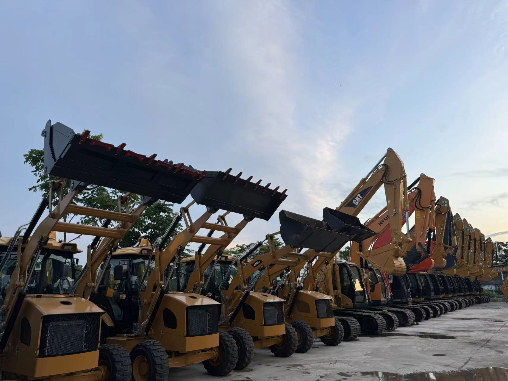 Sunight Development Company Limited - Грузовики undefined: фото 4