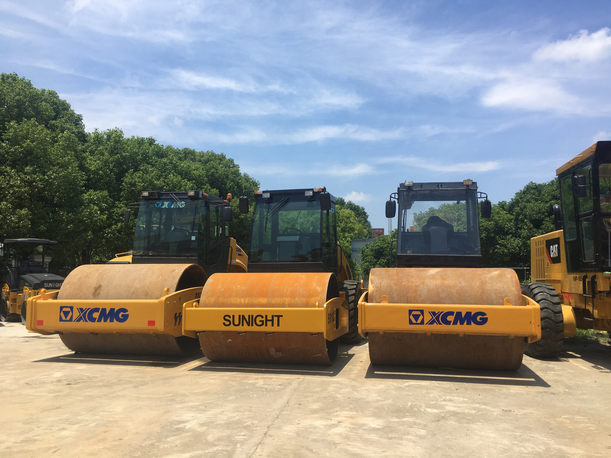 Sunight Development Company Limited - Грузовики undefined: фото 12