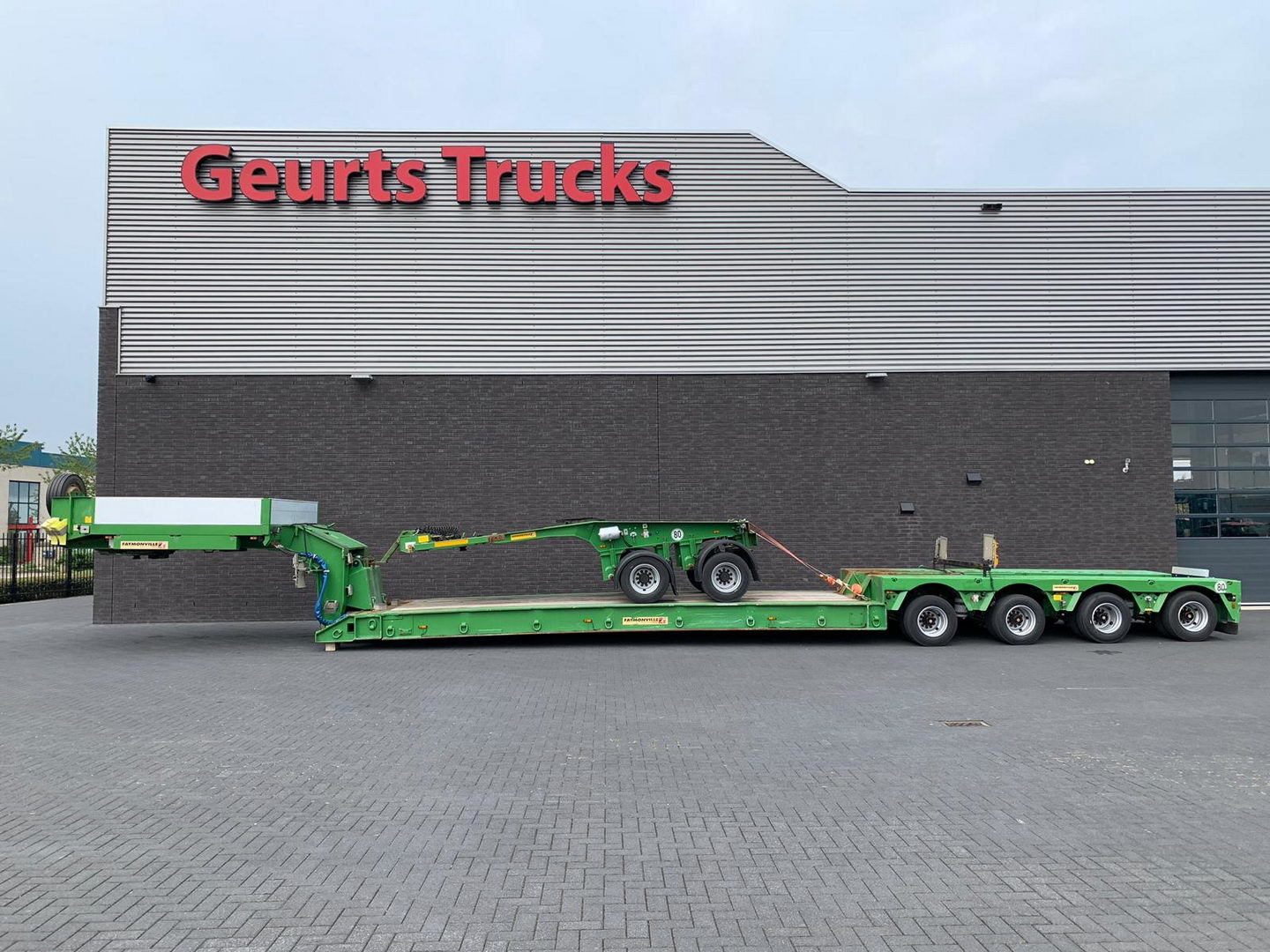Geurts Trucks B.V. - Тягачи MERCEDES-BENZ - 8х6 undefined: фото 22