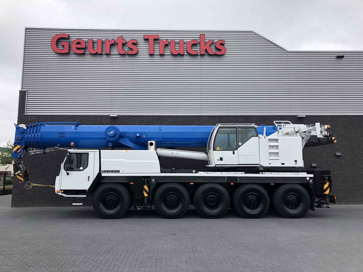 Geurts Trucks B.V. - Тягачи MERCEDES-BENZ - 8х6 undefined: фото 27