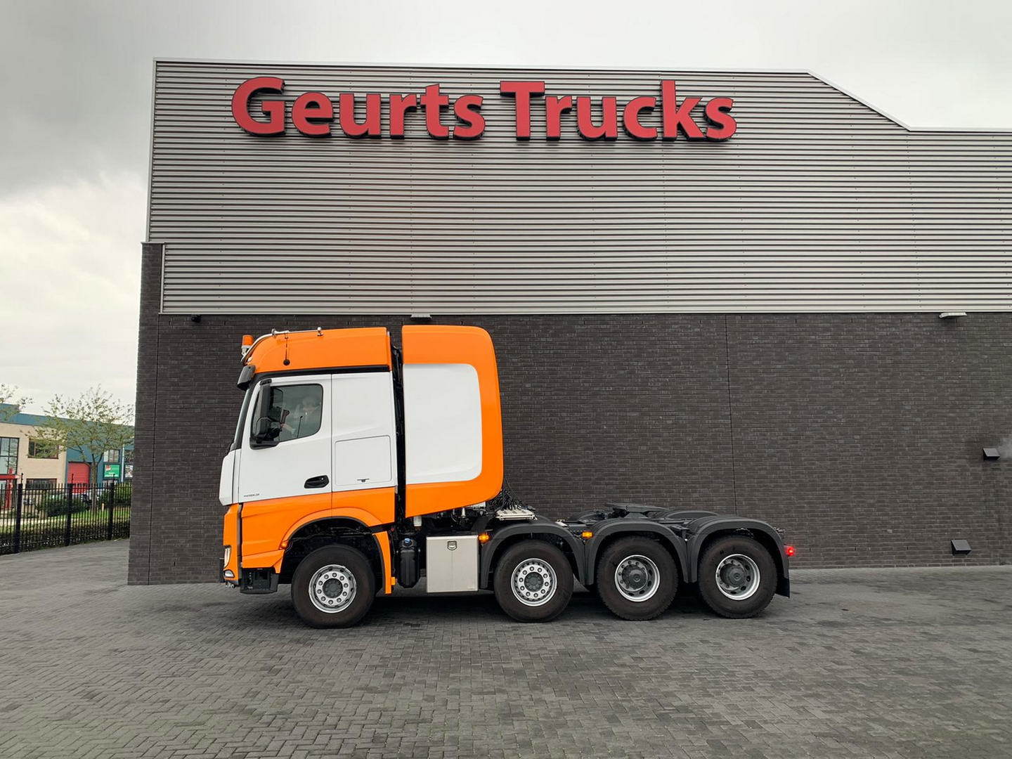 Geurts Trucks B.V. - Тягачи MERCEDES-BENZ - 8х6 undefined: фото 35
