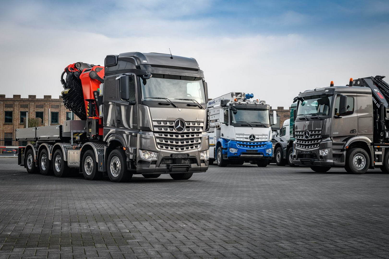 Geurts Trucks B.V. - Тягачи MERCEDES-BENZ - 8х6 undefined: фото 2