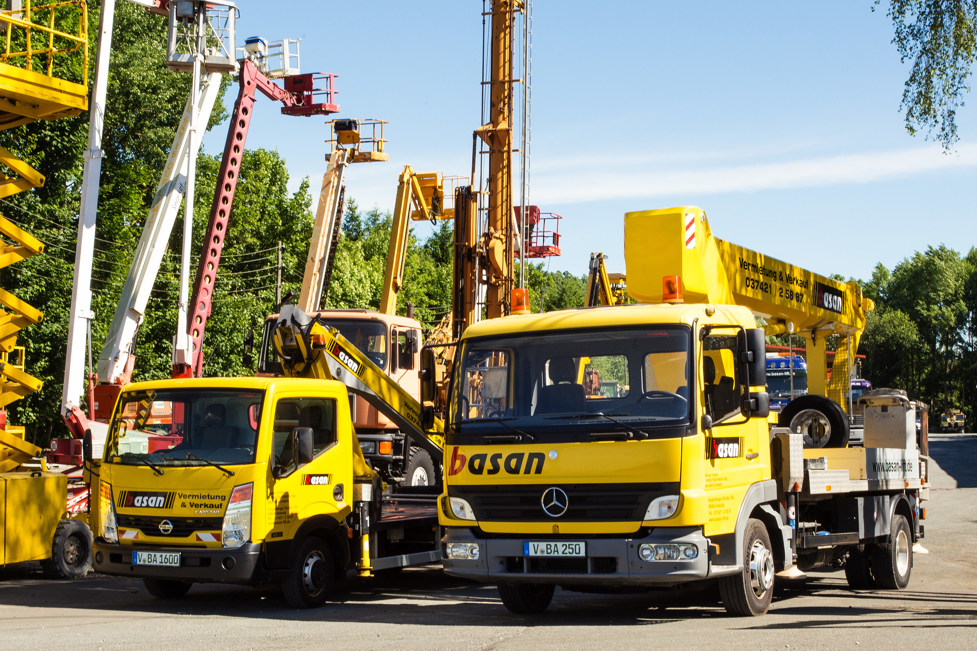 BASAN GmbH - Грузовики MERCEDES-BENZ - дизель, Кран-манипулятор undefined: фото 3