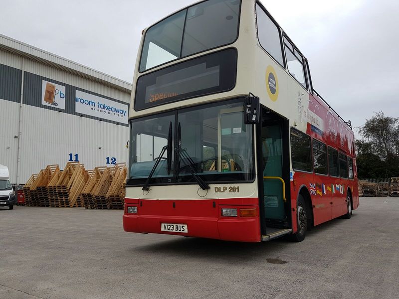 USED COACH SALES LTD undefined: фото 12