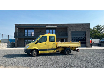 : фото в шапке страницы