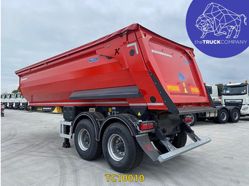 : фото в шапке страницы