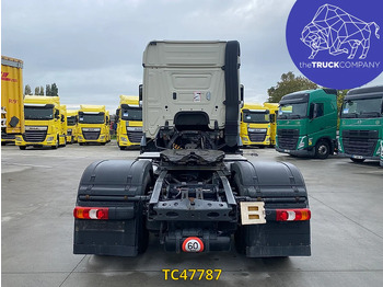 Тягач Mercedes-Benz Actros 1843: фото 4