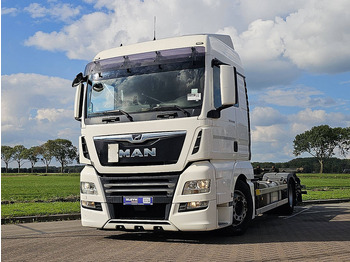 Грузовик-контейнеровоз/ Сменный кузов MAN TGX 26.500