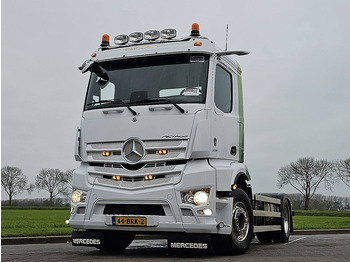 Грузовик-шасси MERCEDES-BENZ Actros