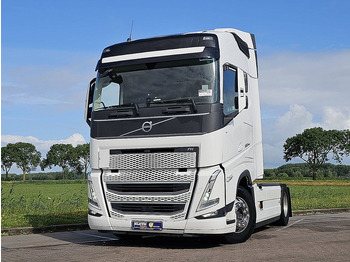 Тягач VOLVO FH 500