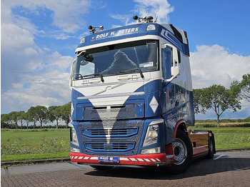 Тягач VOLVO FH 500