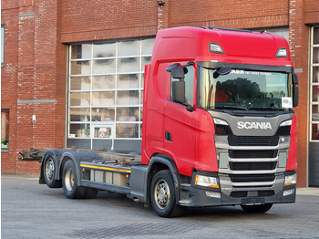 Грузовик-контейнеровоз/ Сменный кузов SCANIA S 500