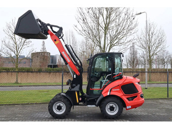 Колёсный погрузчик MANITOU
