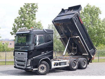 Самосвал VOLVO FH16 750