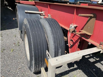 Полуприцеп-контейнеровоз/ Сменный кузов Trailor: фото 3 Полуприцеп-контейнеровоз/ Сменный кузов Trailor: фото 3