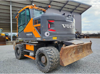 Колёсный экскаватор VOLVO EWR150E