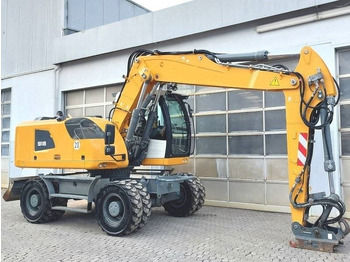 Колёсный экскаватор Liebherr A 918: фото 4