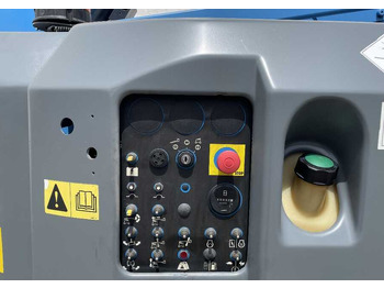 Коленчатый подъемник GENIE Z 34/22 (4x4): фото 4 Коленчатый подъемник GENIE Z 34/22 (4x4): фото 4