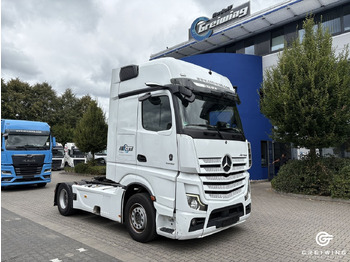 Тягач MERCEDES-BENZ