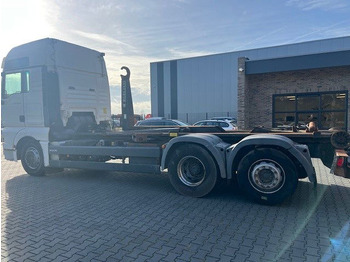 Грузовик-контейнеровоз/ Сменный кузов MAN TGA 26.440 .440 6x2: фото 3