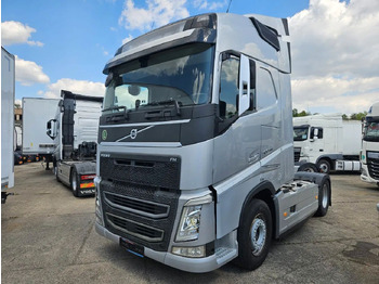Тягач VOLVO FH 500