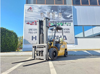 Газовый погрузчик CATERPILLAR GP