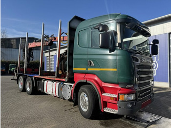 : фото в шапке страницы