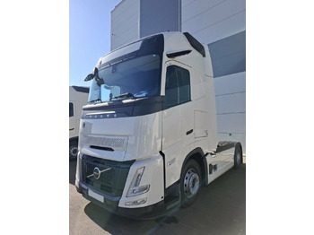 Тягач VOLVO FH 500