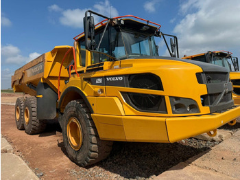 Сочленённый самосвал VOLVO A25G