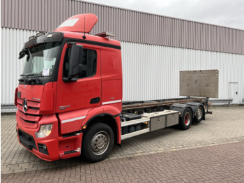 Грузовик-шасси MERCEDES-BENZ Actros 2645