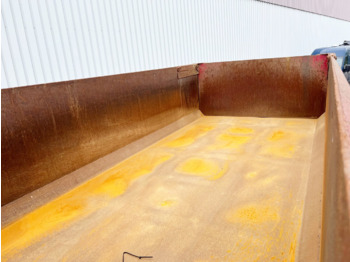 Mercedes-Benz Arocs 3263 8x4/4 Arocs 3263 8x4/4, Retarder, Stahlmulde ca.14m³, Hydr. Heckklappe в лизинг Mercedes-Benz Arocs 3263 8x4/4 Arocs 3263 8x4/4, Retarder, Stahlmulde ca.14m³, Hydr. Heckklappe: фото 2