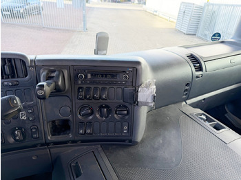 Портальный бункеровоз Scania P 320/400 6x2-4 P 320/400 6x2-4, Lenk-/Liftachse, Tele-Absetzanlage, Funk: фото 5 Портальный бункеровоз Scania P 320/400 6x2-4 P 320/400 6x2-4, Lenk-/Liftachse, Tele-Absetzanlage, Funk: фото 5