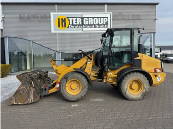 Колёсный погрузчик CATERPILLAR 908H