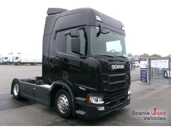 Тягач SCANIA R 450