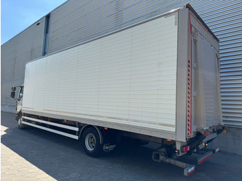 Грузовик с закрытым кузовом Renault D16 / 133,000 KM Only..!! Tail Lift / TUV: 1-2026 / Belgium Truck: фото 2