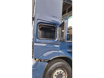 Тягач Mercedes-Benz Actros: фото 3