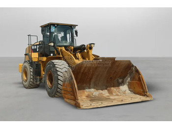 Колёсный погрузчик CATERPILLAR 966M