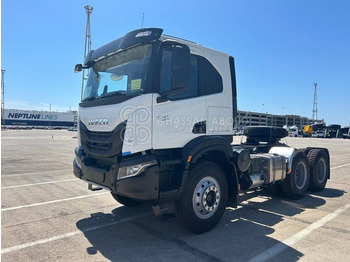 Тягач IVECO