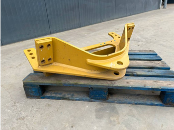 Навесное оборудование CATERPILLAR