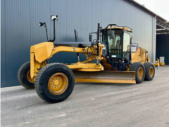 Грейдер CATERPILLAR 140M